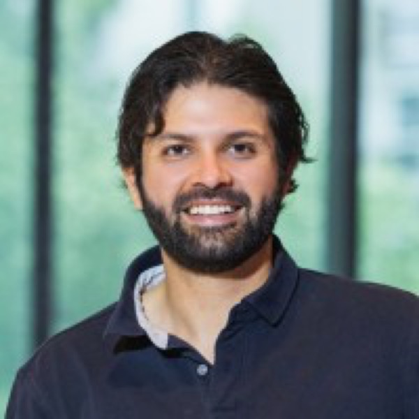 Headshot of Aizaz Syed